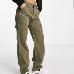 [NWT] ASOS Straight Leg Cargo Pants